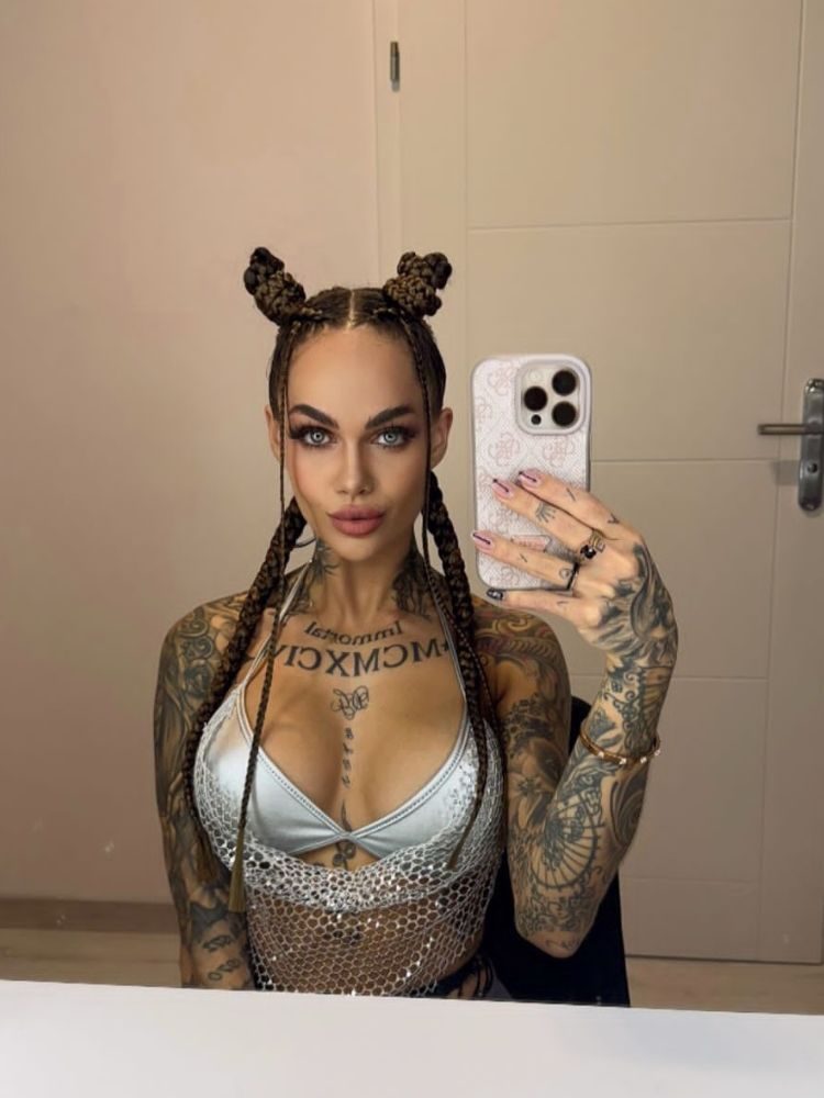 25